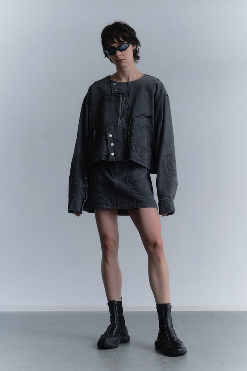 CIRCLE CUT-OUT DENIM JACKET -BLACK- *Last1